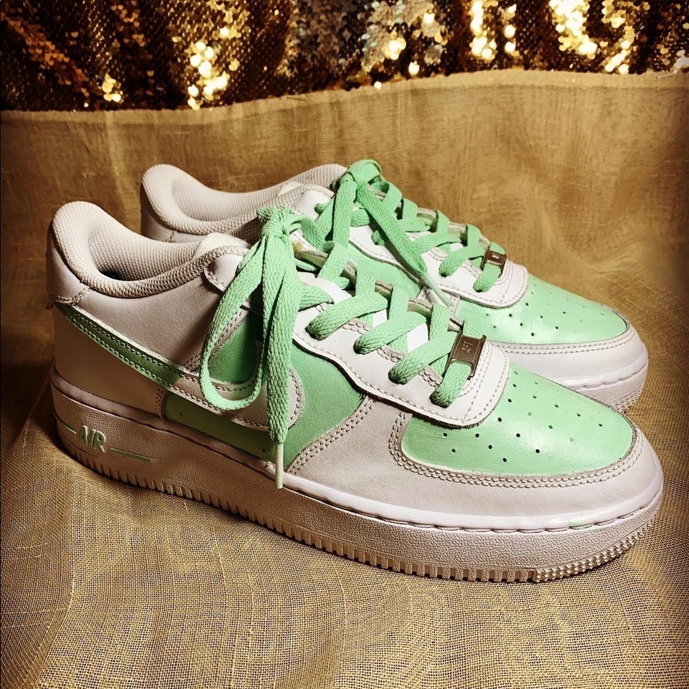 Air Force 1 Custom Mint Sneakers
